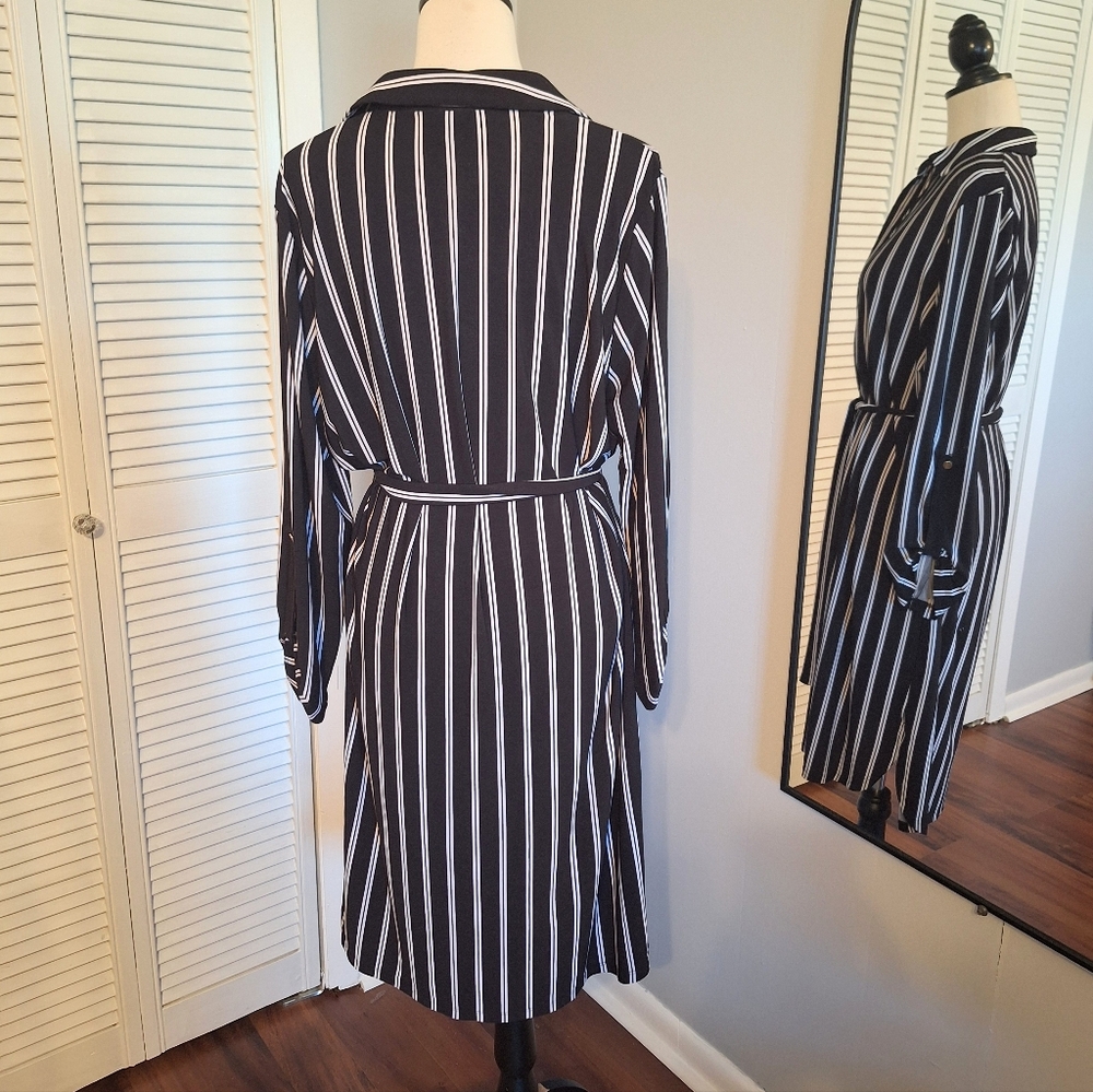 Jones New York Black and White Striped Long Sleeve Shirt Dress Sz 16 - Picture 2 of 6